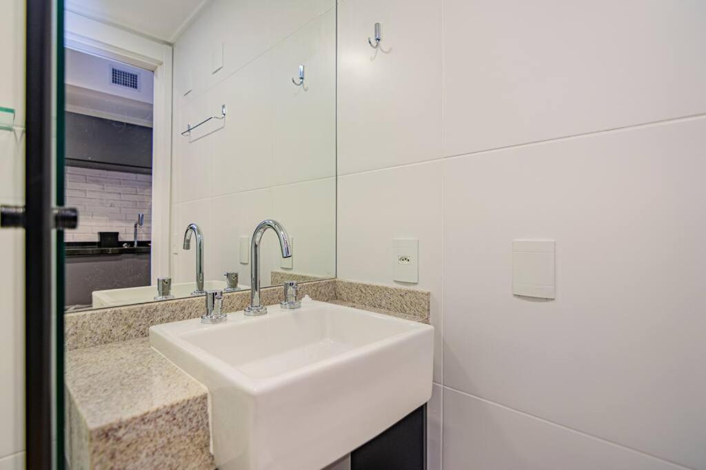 Studio Moderno Em Moema Appartement São Paulo Buitenkant foto